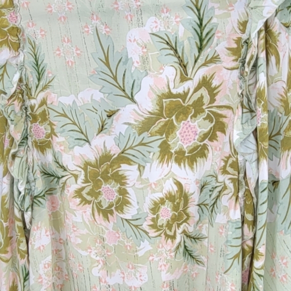 JAASE Flutter Sleeve Deep Vneck Top XS Green Floral Boho Fairy Garden Girl - Picture 4 of 8